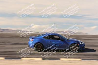 media/Jan-04-2026-SCCA SD (Sun) [[defc442887]]/4-Novice Group/Session 2 Bowl Speed Pans/